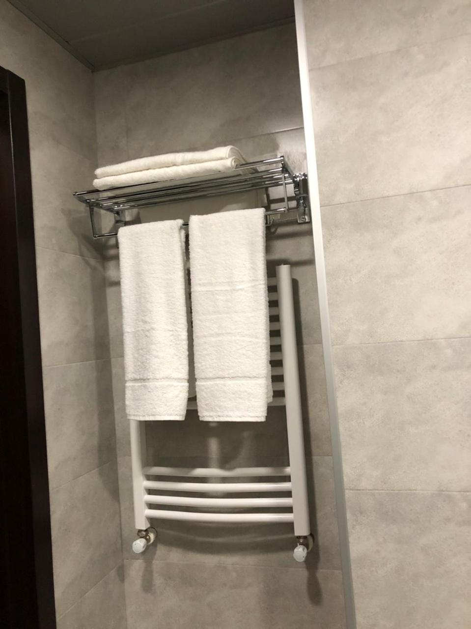 Lords Hotel Tbilisi Bagian luar foto