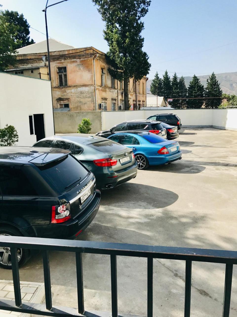 Lords Hotel Tbilisi Bagian luar foto